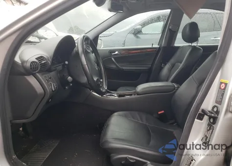 2002 Mercedes-Benz C 240 from USA, damaged, VIN WDBRF61J32F269639